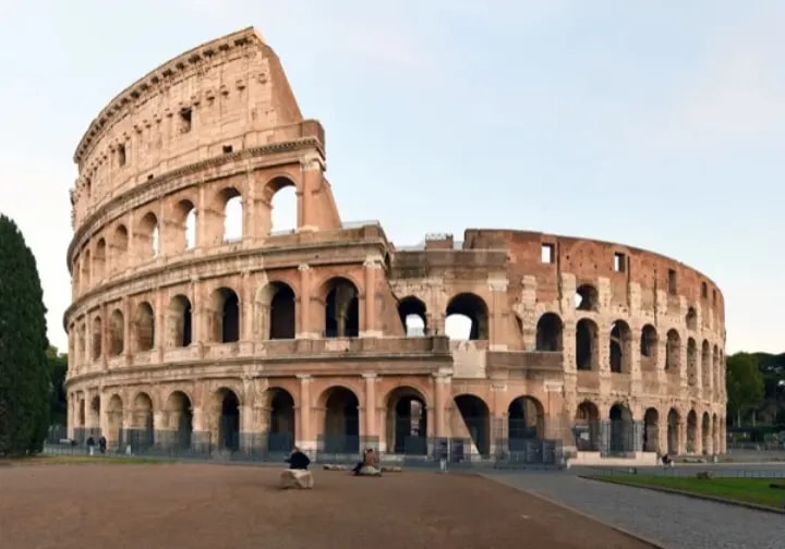 Italian architecture in the illustrative destination card